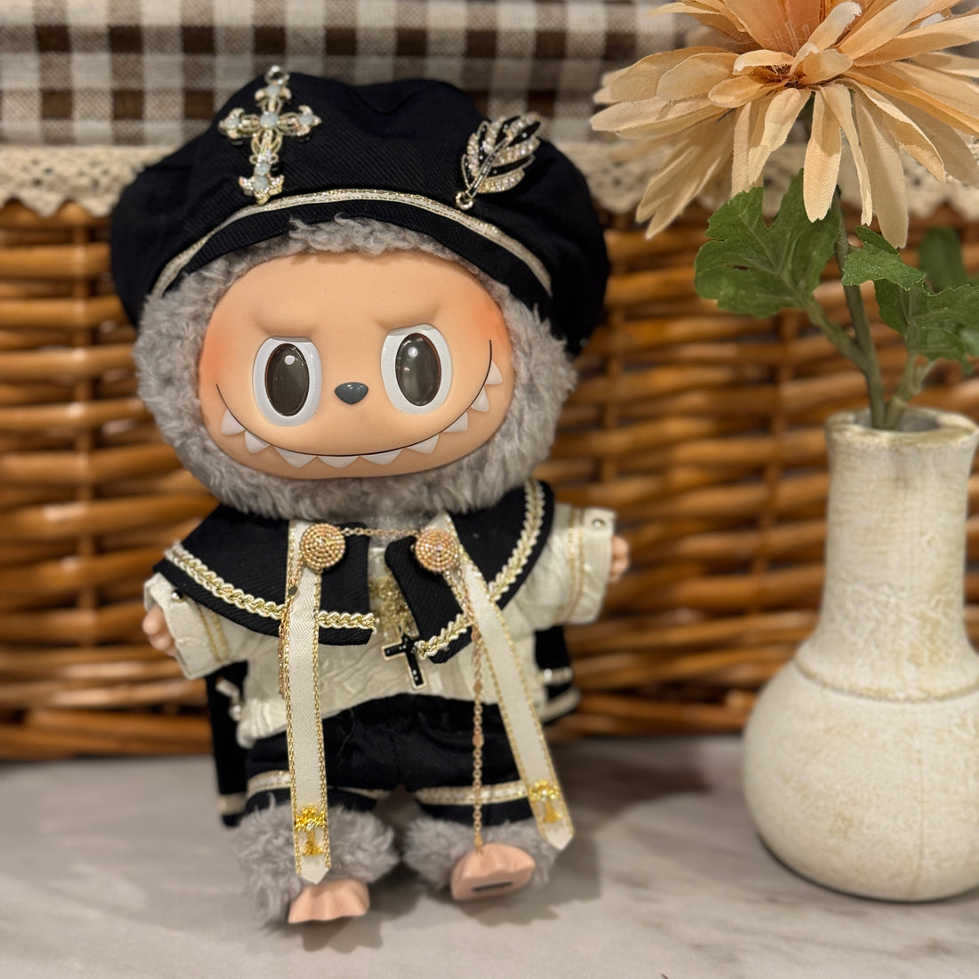 Labubu Clothes Pope Robe