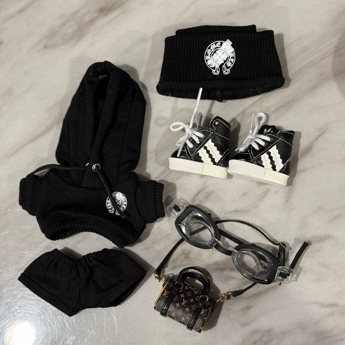 Labubu Clothes Fashion Traveler