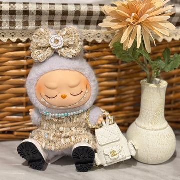 Labubu Clothes Beige City Girl