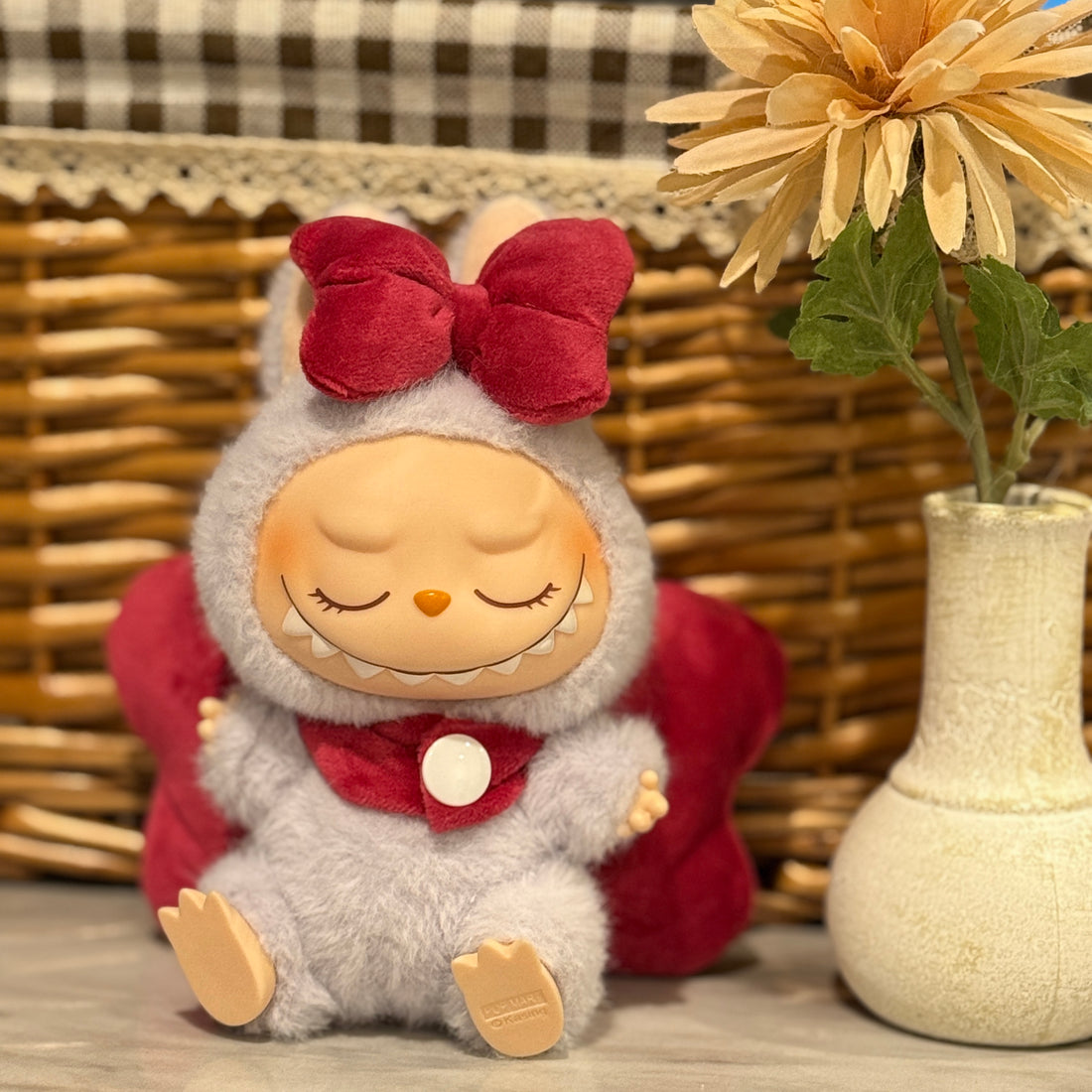 Labubu Clothing Bow Outfit